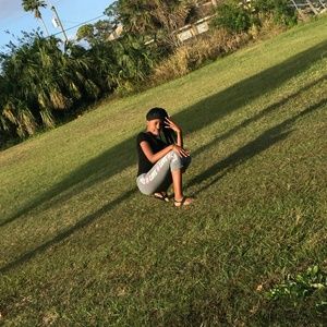 Meet your Posher, Alayah